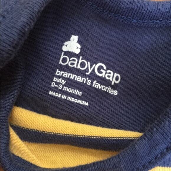 Baby Gap Long-Sleeve Bodysuit Bundle 0-3 Months - Picture 4 of 7